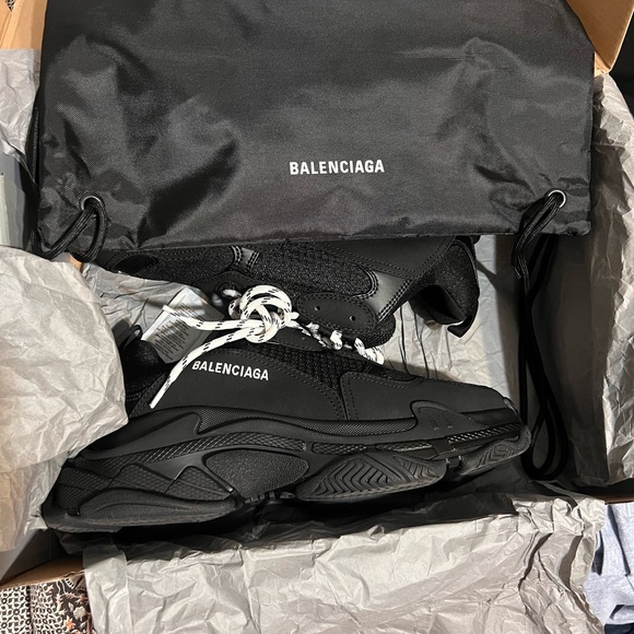 Balenciaga Triple S Mesh Runner Sneakers - Picture 9 of 9